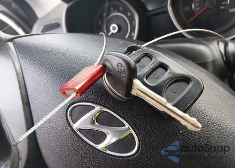 2015 Hyundai Elantra Se z USA, uszkodzony, nr VIN 5NPDH4AEXFH608406